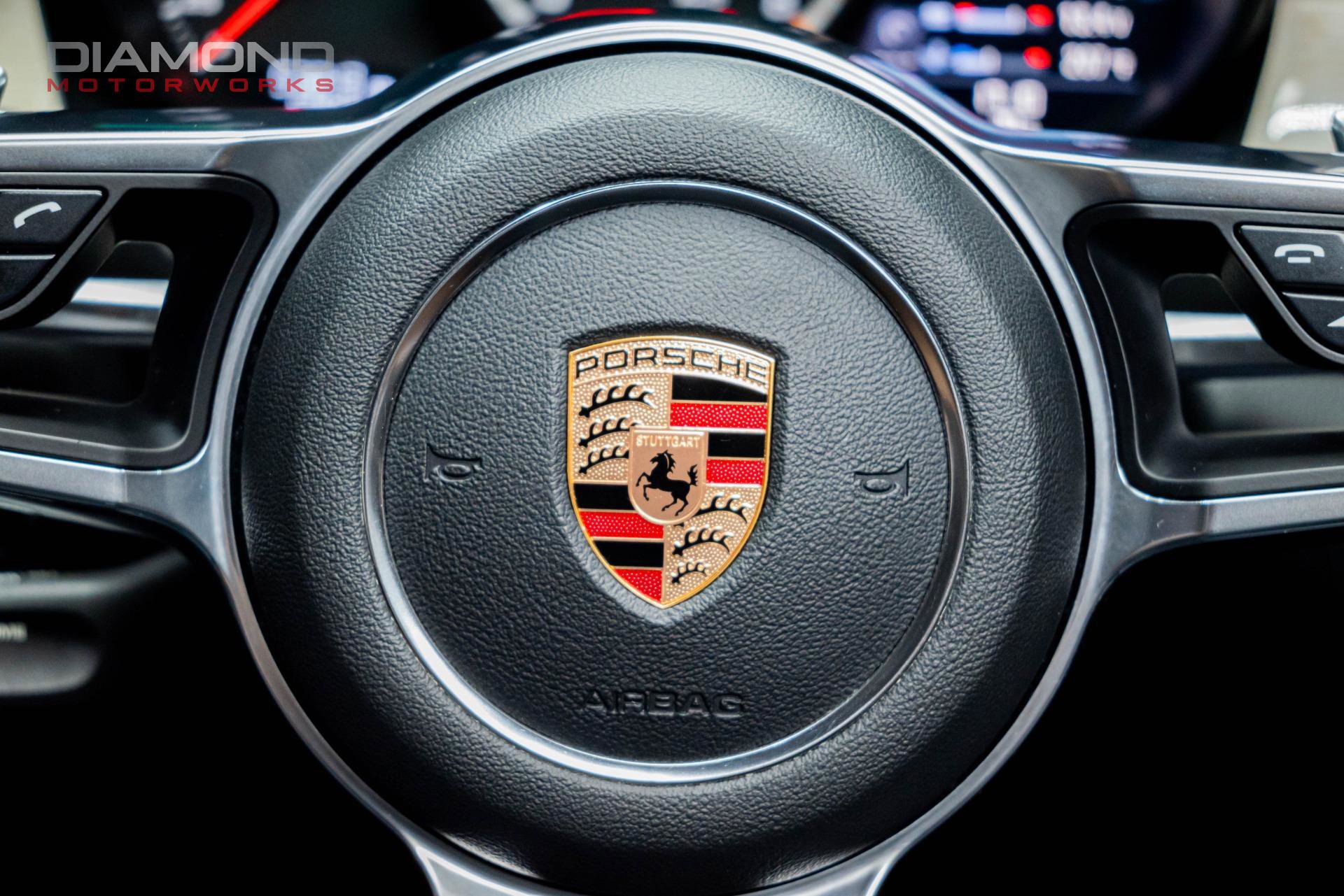 Used 2018 Porsche Macan Turbo image 74