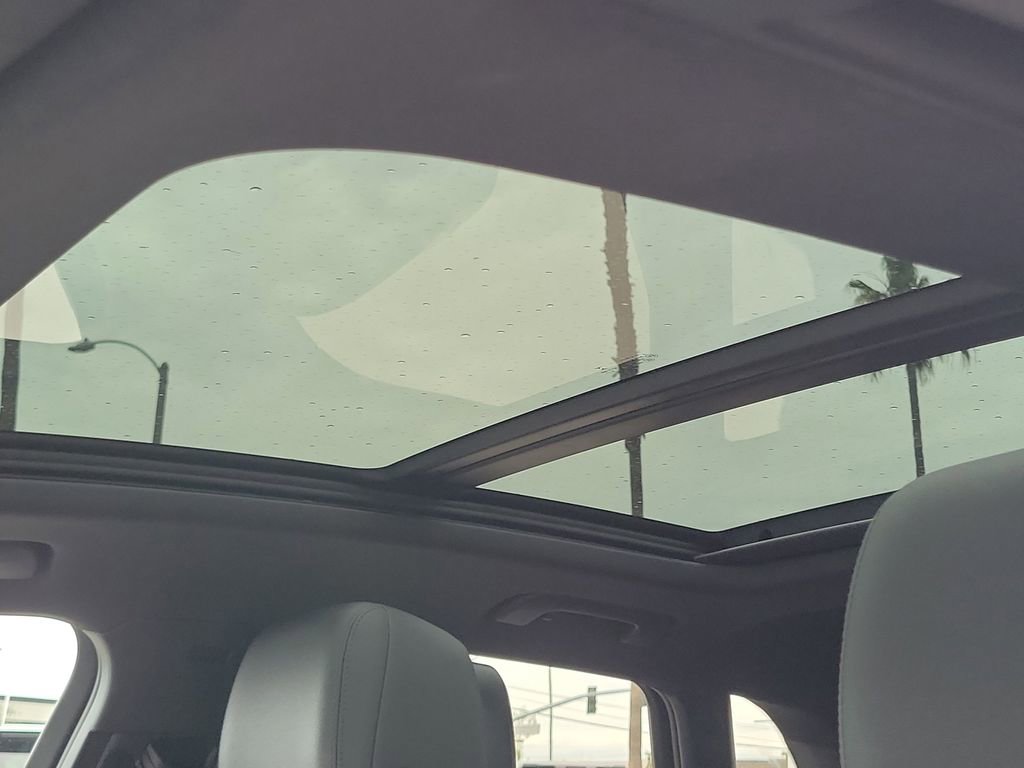 Used 2020 Audi Q3 2.0T Premium Plus w/ Premium Plus Package image 13