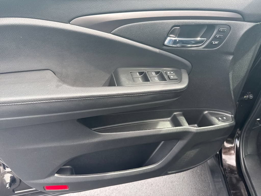 Used 2021 Honda Passport EX-L image 9