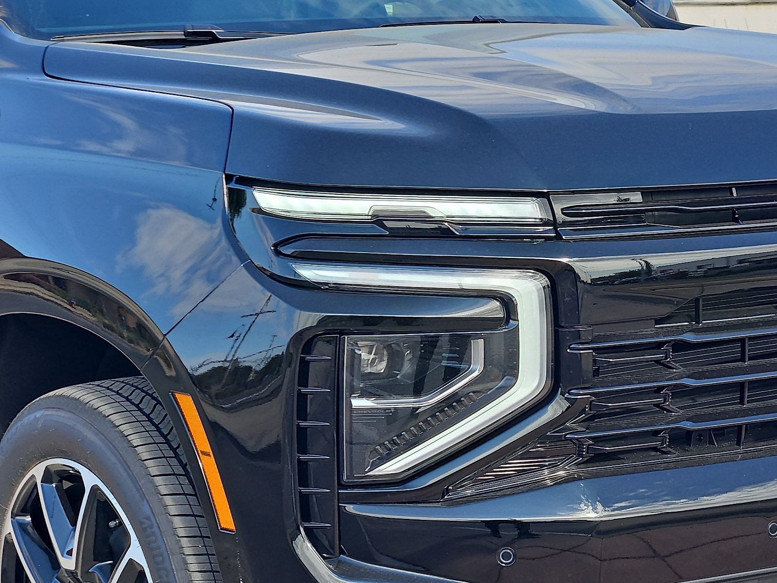 New 2026 Chevrolet Tahoe RST w/ Advanced Technology Package AWD/4WD image 8