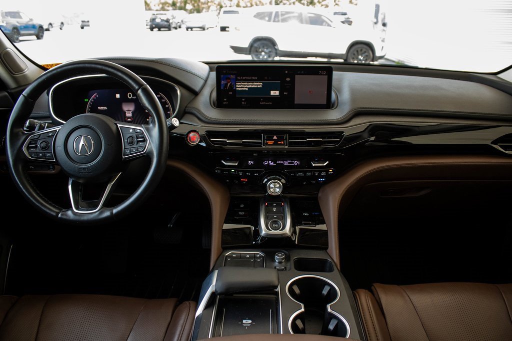 Used 2024 Acura MDX SH-AWD w/ Advance Package image 27