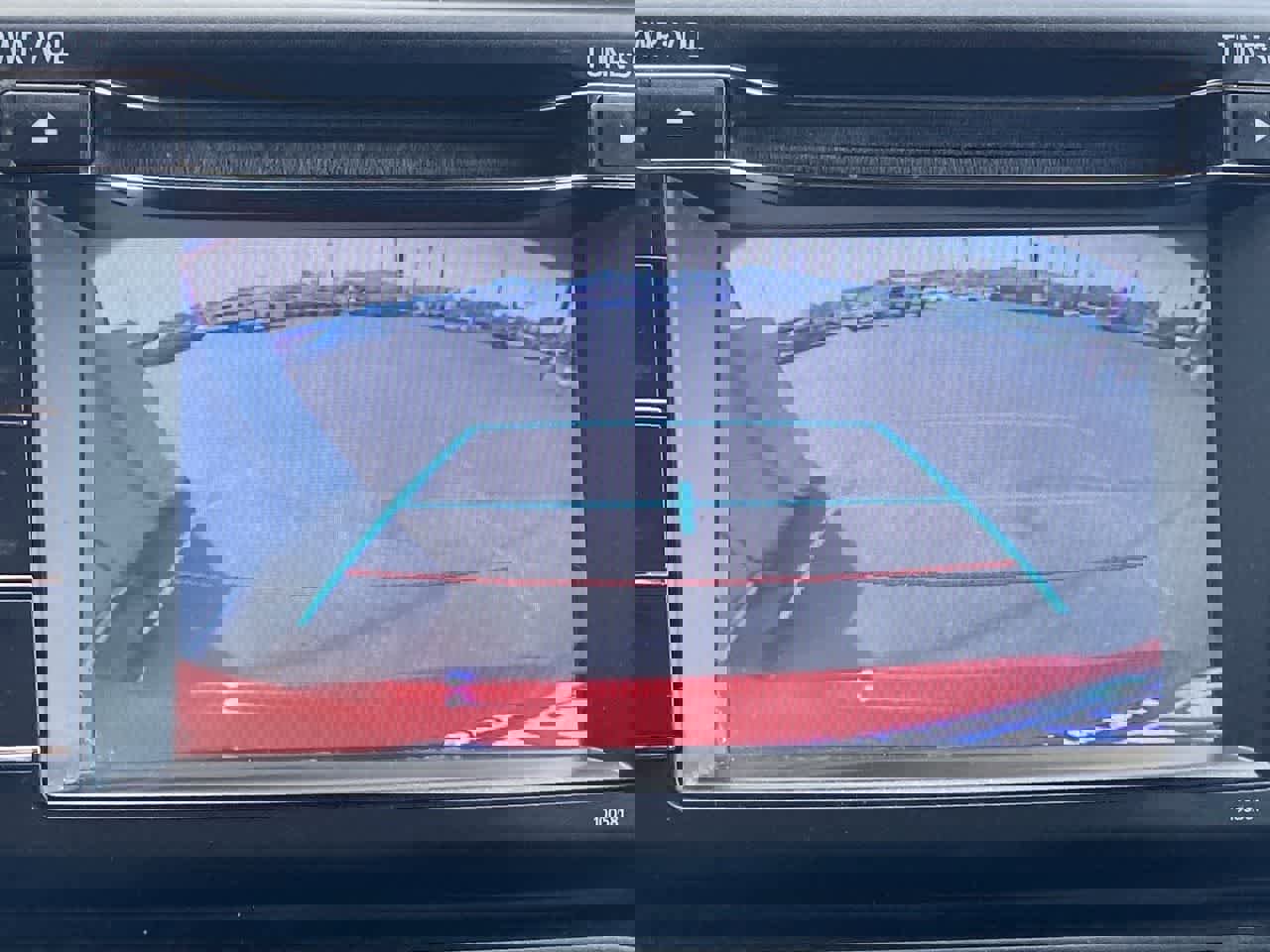 Certified 2016 Toyota RAV4 LE image 17