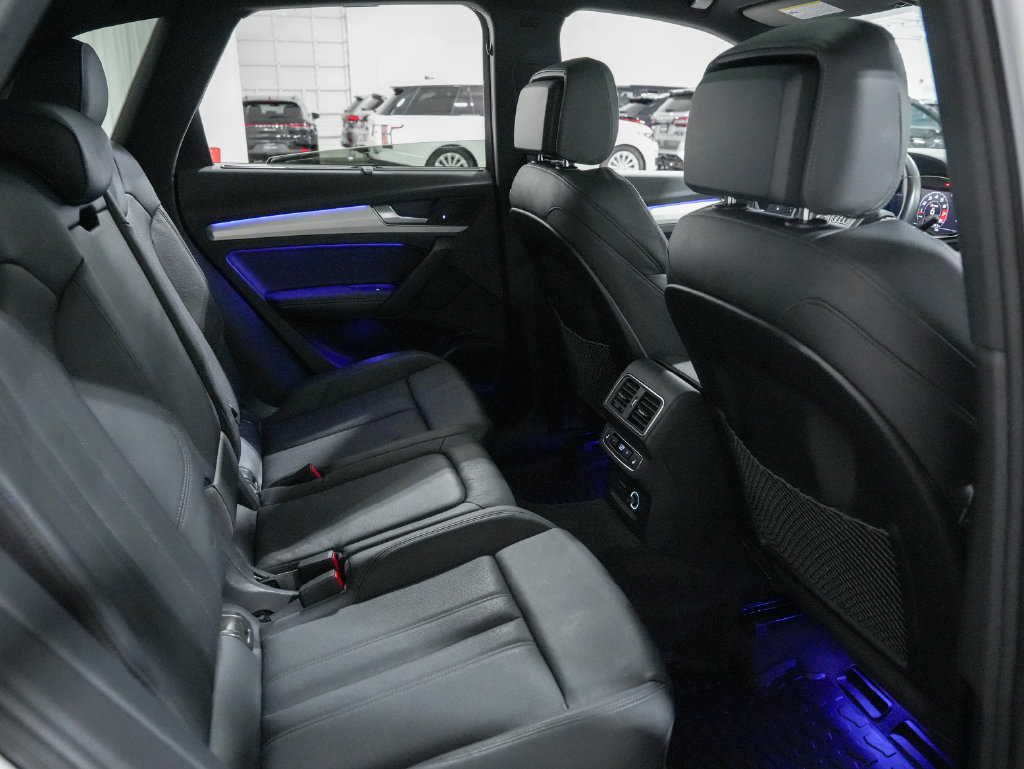 Used 2019 Audi SQ5 Prestige w/ Prestige Package AWD/4WD image 32