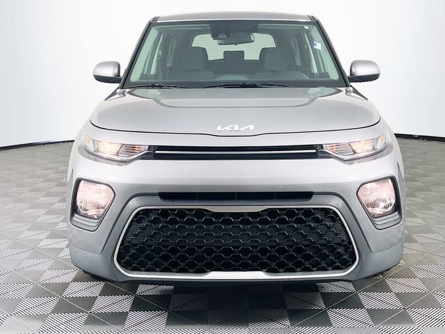 Used 2022 Kia Soul LX w/ Technology Package image 3