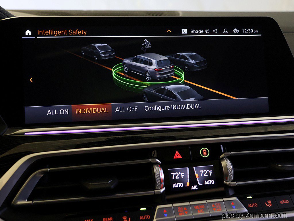 Used 2021 BMW X7 xDrive40i w/ M Sport Package image 25