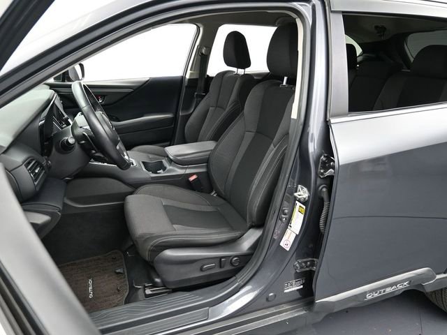 Used 2020 Subaru Outback Premium image 10