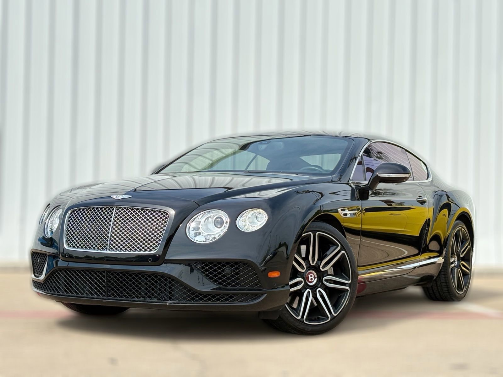Used 2017 Bentley Continental GT AWD/4WD image 2