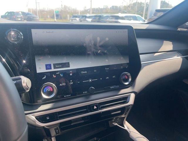 Used 2025 Lexus RX 350 Premium w/ Convenience Package image 14