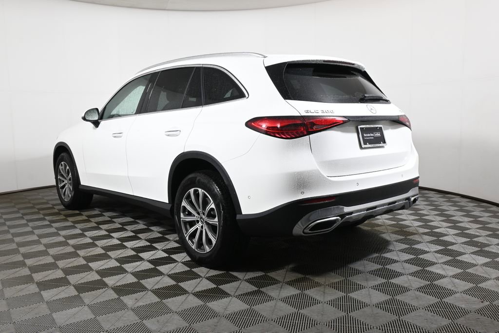 Used 2026 Mercedes-Benz GLC 300 4MATIC image 5