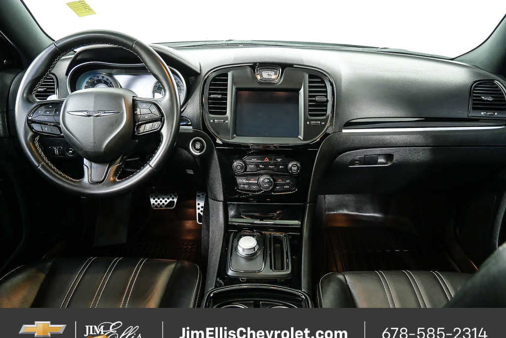 Used 2022 Chrysler 300 S w/ Safetytec Plus Group RWD image 21