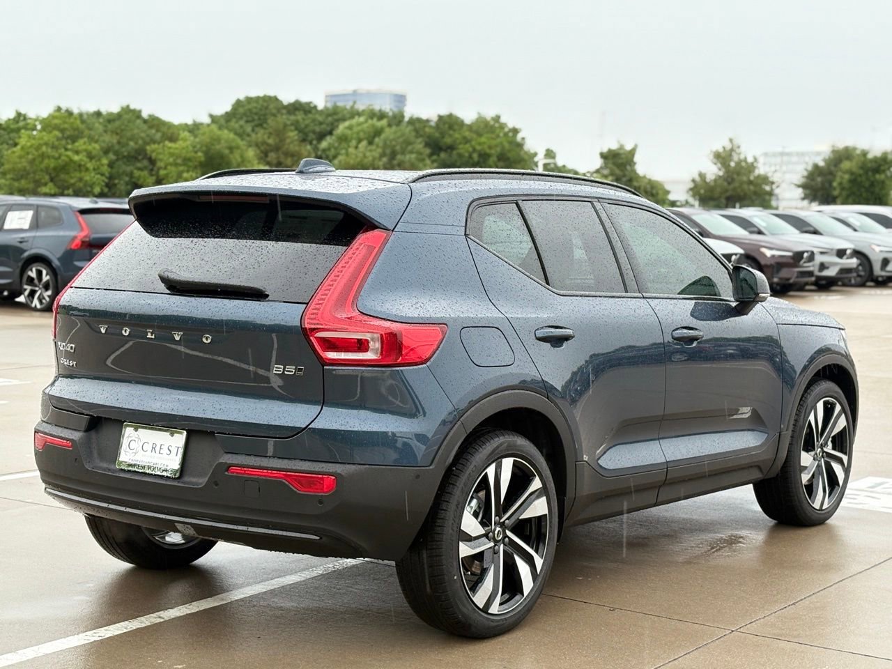 New 2026 Volvo XC40 B5 Ultra w/ Protection Package Premier AWD/4WD image 5