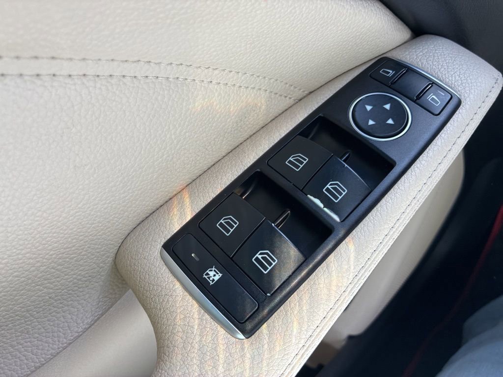 Used 2016 Mercedes-Benz GLA 45 AMG 4MATIC image 32