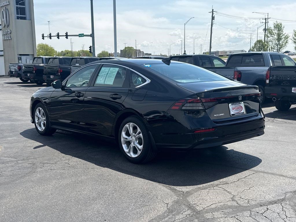 Used 2025 Honda Accord LX image 9