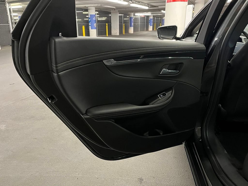 Used 2019 Chevrolet Impala LT w/ LT Leather Package FWD image 19