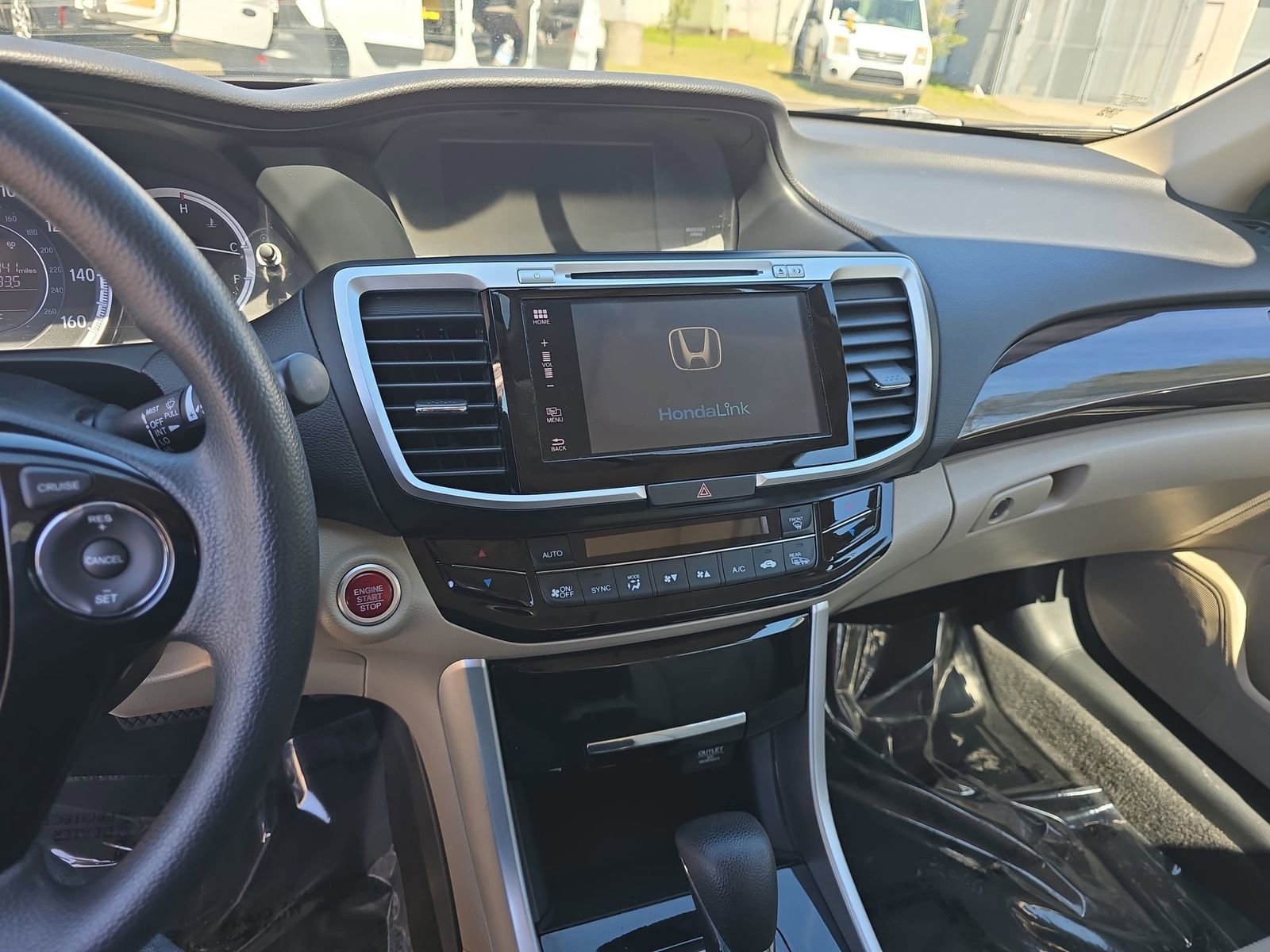 Used 2016 Honda Accord EX image 22