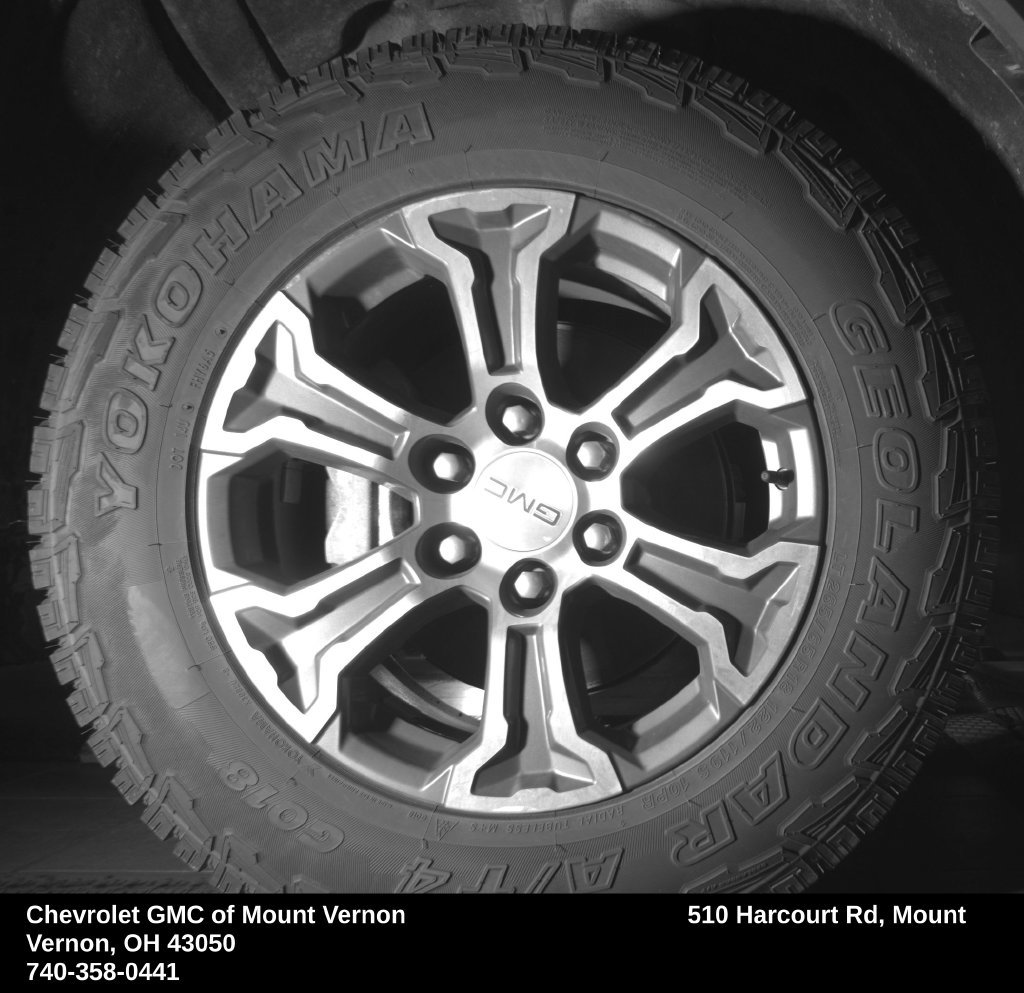 Used 2025 GMC Sierra 1500 SLT AWD/4WD image 30