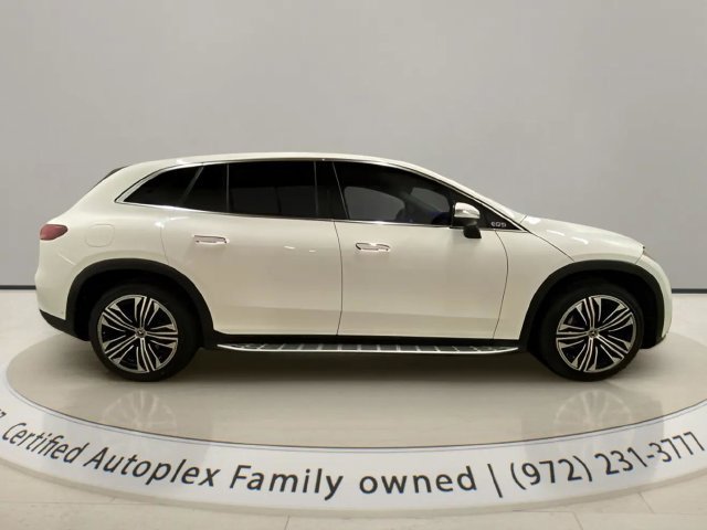 Used 2024 Mercedes-Benz EQS 450+ SUV image 6