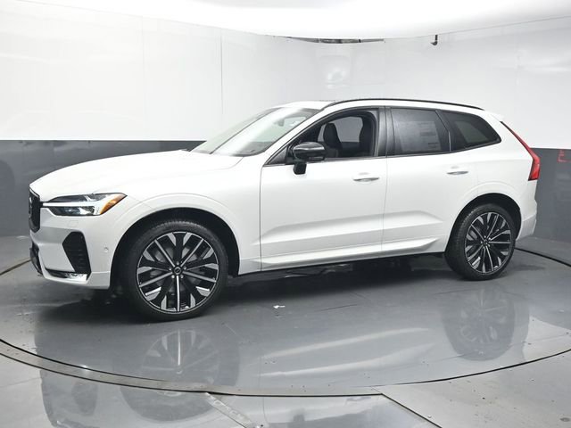 Used 2026 Volvo XC60 B5 Ultra w/ Protection Package Premier image 4