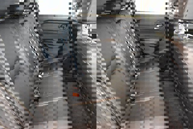 Used 2023 Nissan Rogue SL w/ SL Premium Package image 19