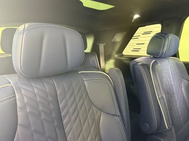 New 2026 Cadillac Vistiq Premium Luxury image 31
