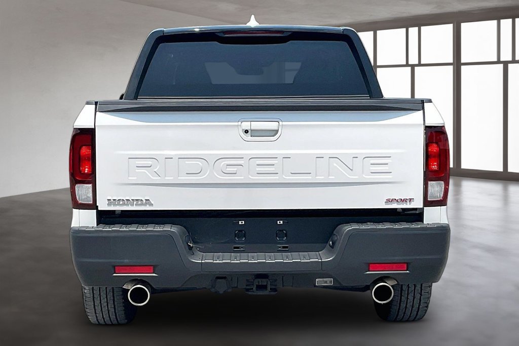 Certified 2024 Honda Ridgeline Sport image 5