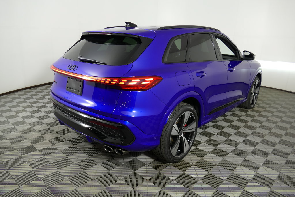 New 2026 Audi SQ5 Premium Plus AWD/4WD image 3