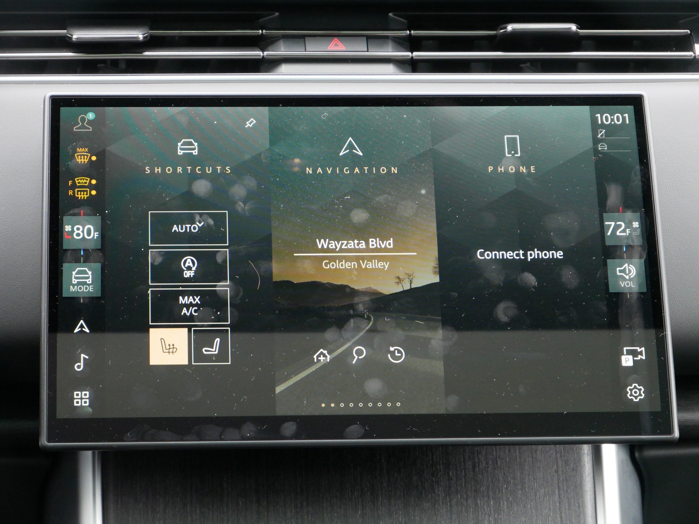 New 2025 Land Rover Range Rover SE image 9