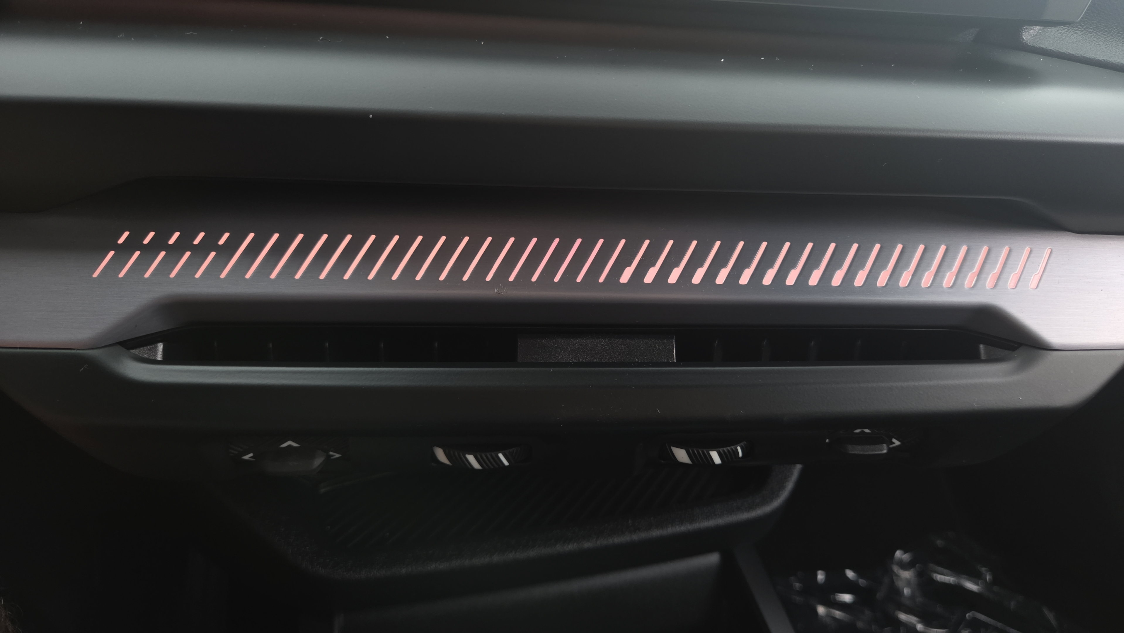 Used 2026 BMW 228i w/ Technology Package FWD image 29