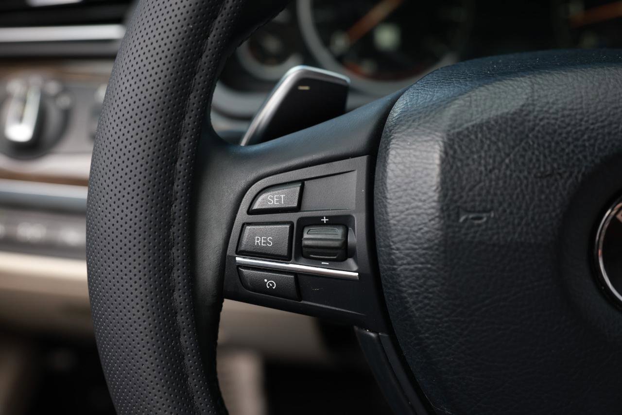 Used 2014 BMW 750Li RWD image 35