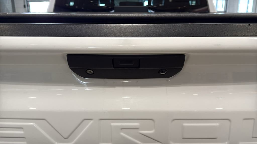 Used 2021 Chevrolet Silverado 1500 RST image 9