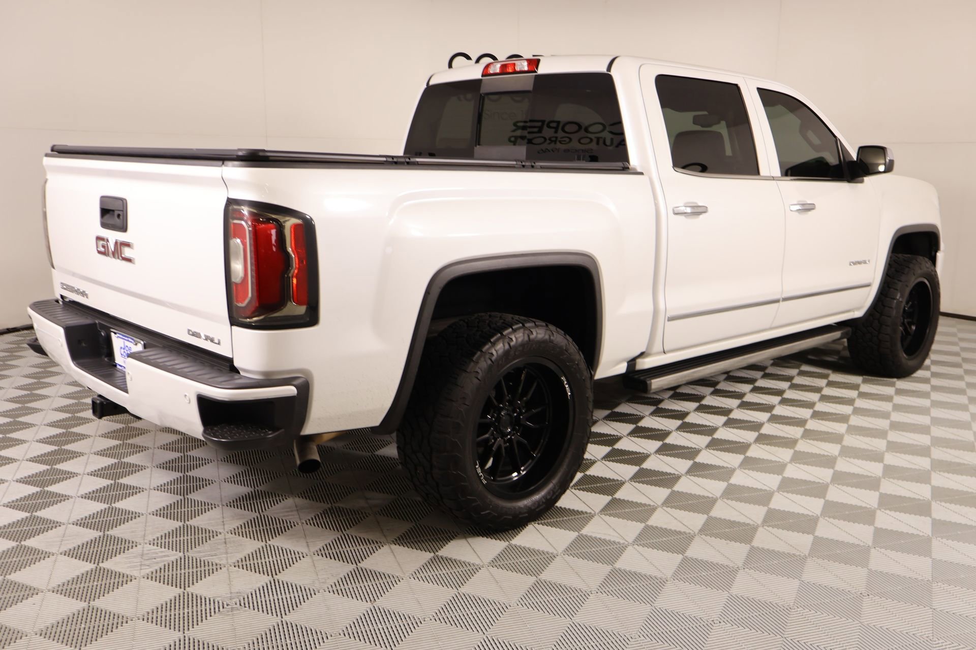 Used 2018 GMC Sierra 1500 Denali w/ Denali Ultimate Package image 22