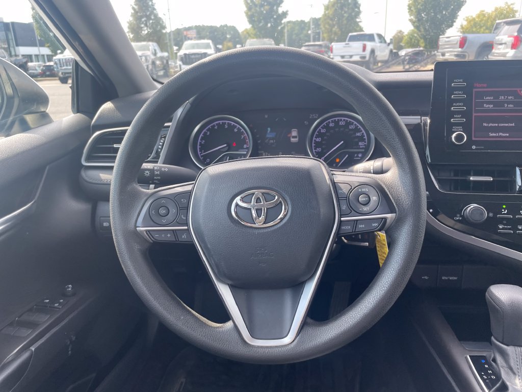 Used 2021 Toyota Camry LE AWD/4WD image 25
