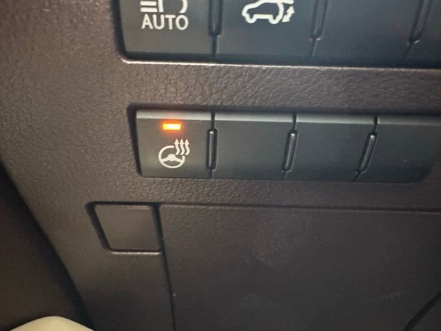 Used 2017 Lexus RX 350 350 4D Sport Utility image 32