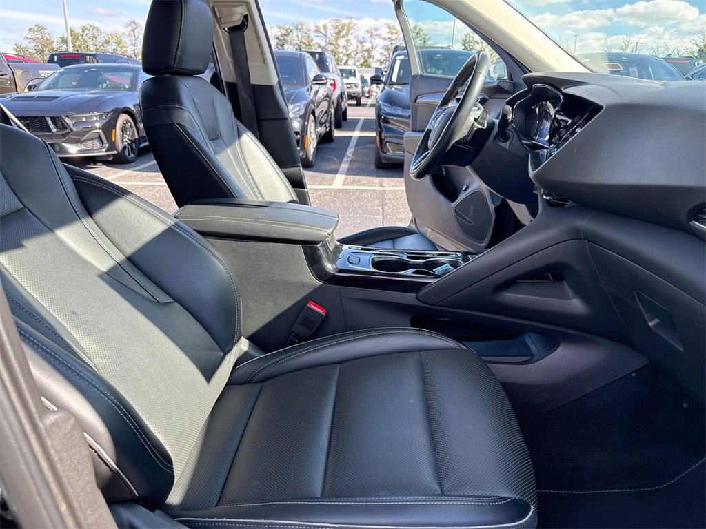 Used 2023 Buick Envision Essence image 21
