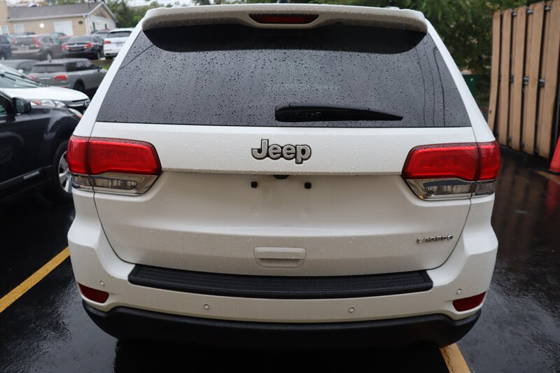 Used 2019 Jeep Grand Cherokee Laredo RWD image 5