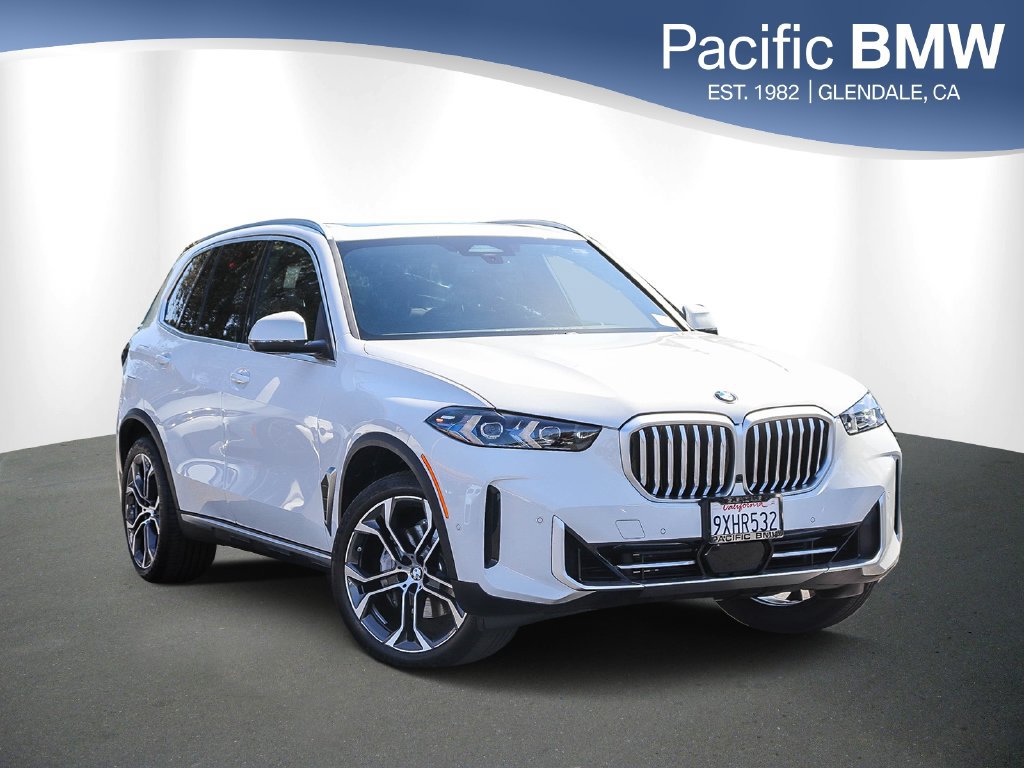Used 2026 BMW X5 sDrive40i w/ Parking Assistance Package RWD image 1