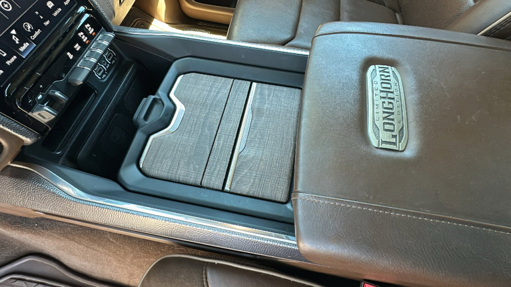 Used 2024 RAM 1500 Limited image 13