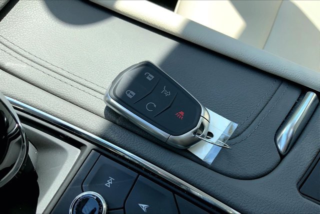 Used 2024 Cadillac XT6 Premium Luxury w/ LPO, Floor Liner Package AWD/4WD image 11