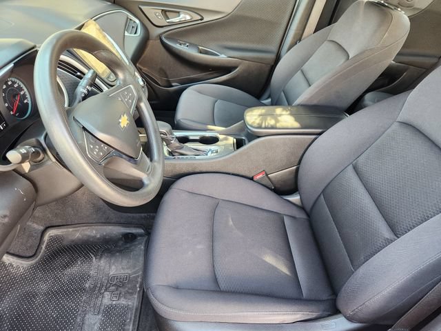 Used 2025 Chevrolet Malibu LT FWD image 4