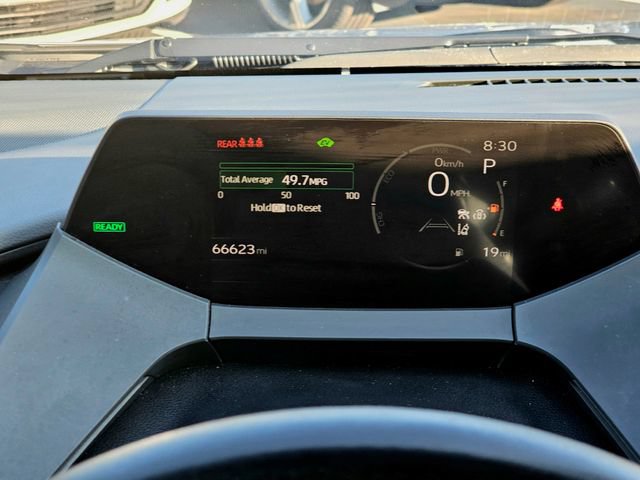 Used 2023 Toyota Prius LE FWD image 33