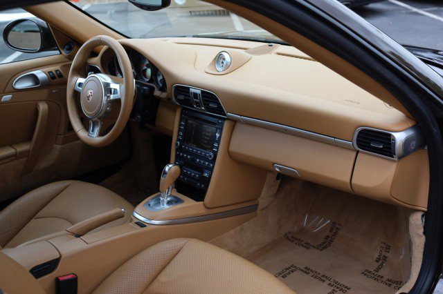 Used 2011 Porsche 911 Carrera 4S image 41