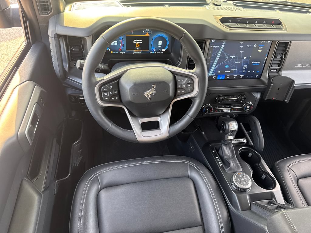 Used 2025 Ford Bronco Badlands AWD/4WD image 16