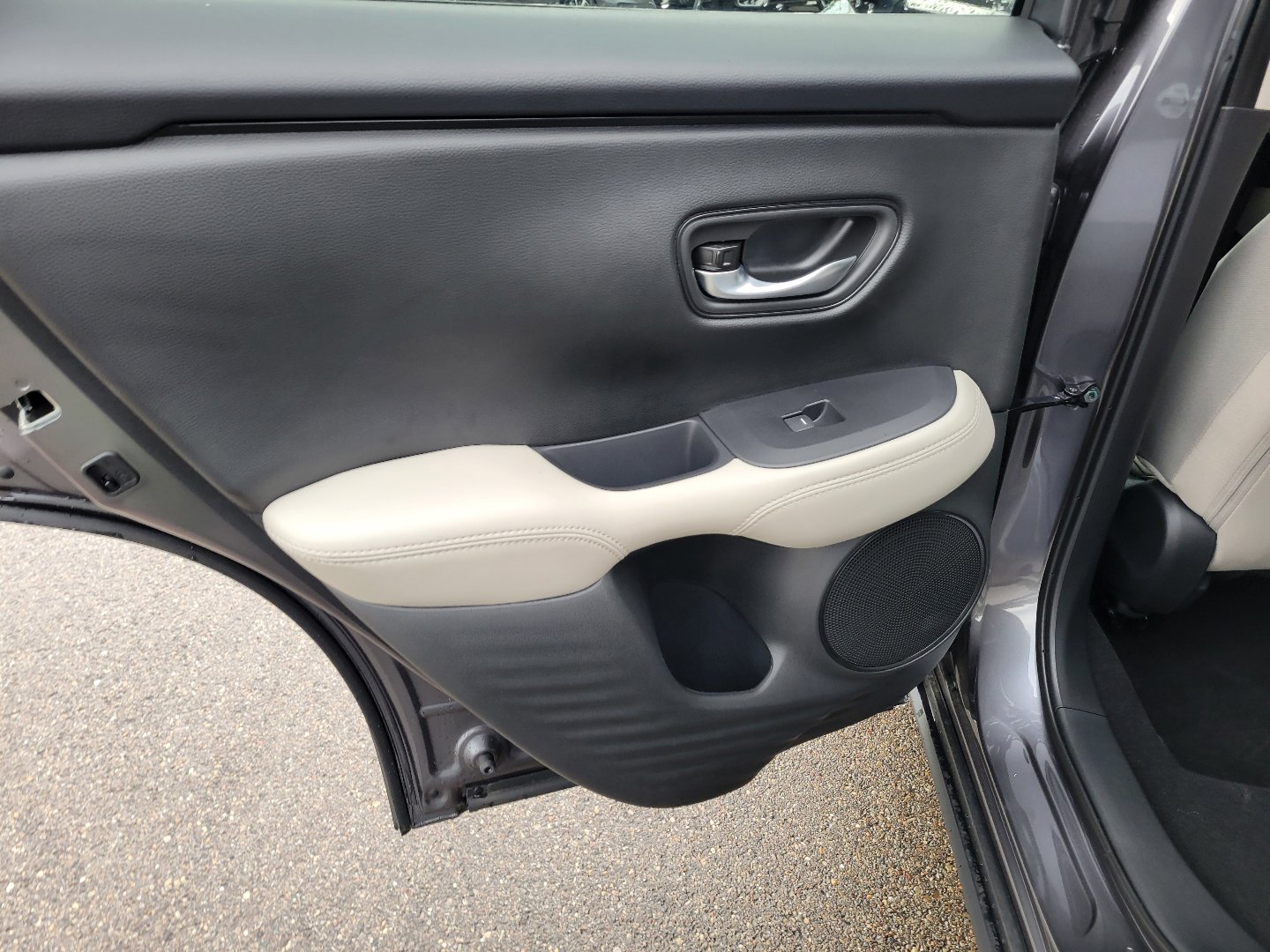 Certified 2026 Honda HR-V LX image 13