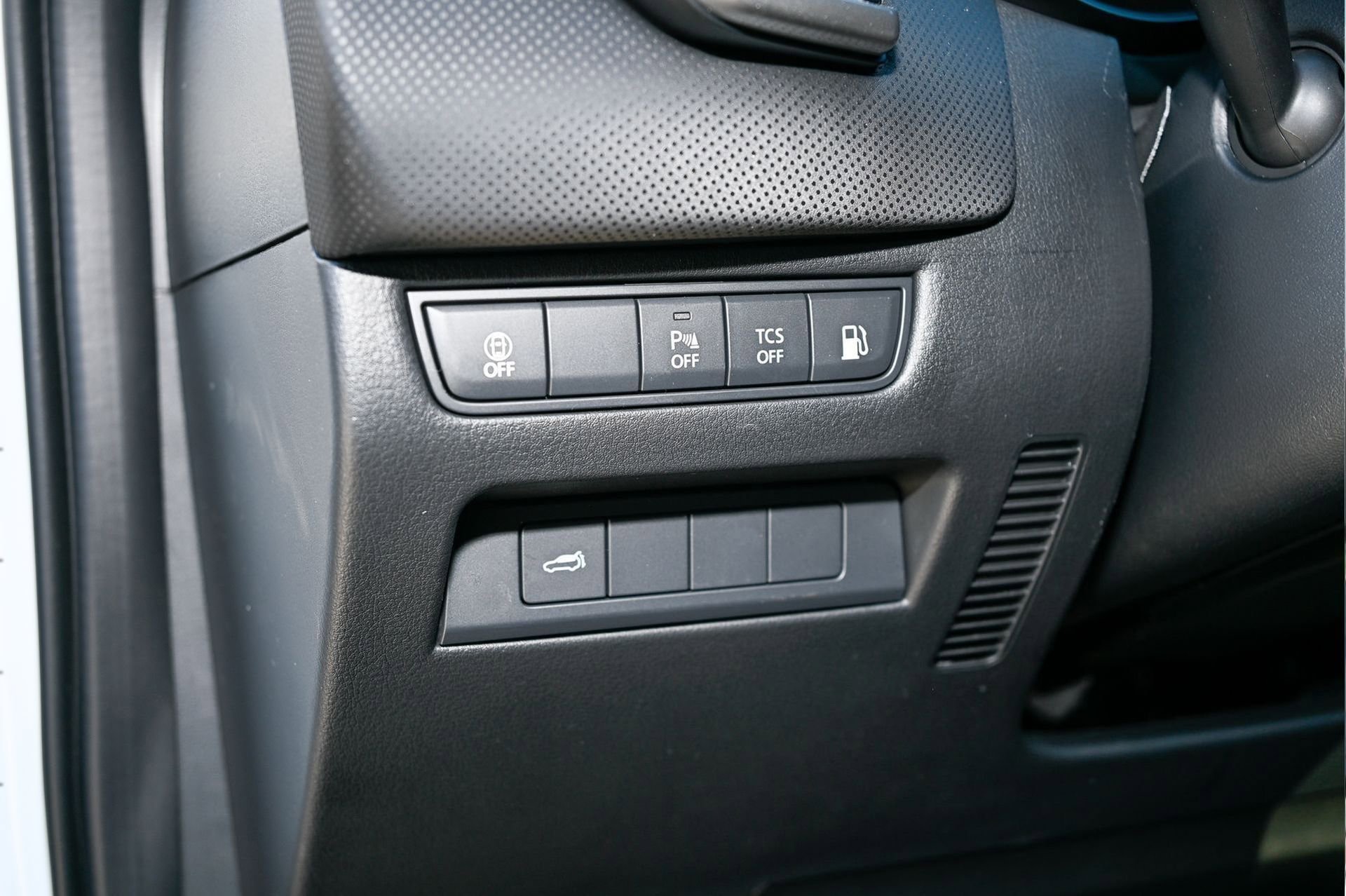 New 2026 MAZDA CX-50 2.5 Hybrid w/ Weather Package image 26