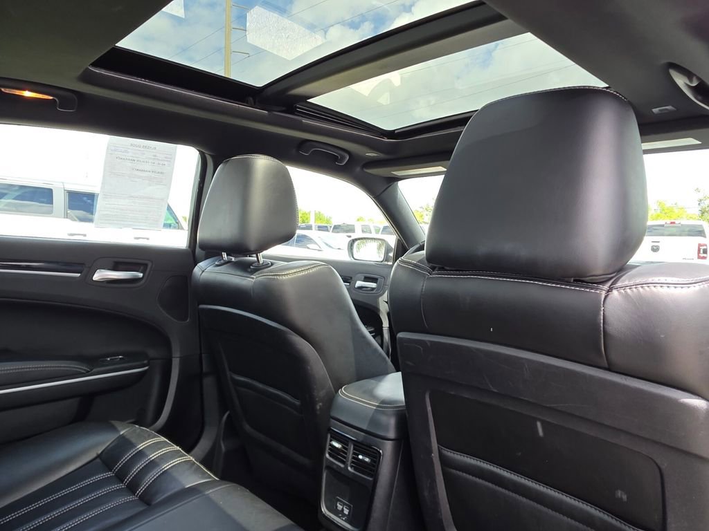 Used 2023 Chrysler 300 S image 12
