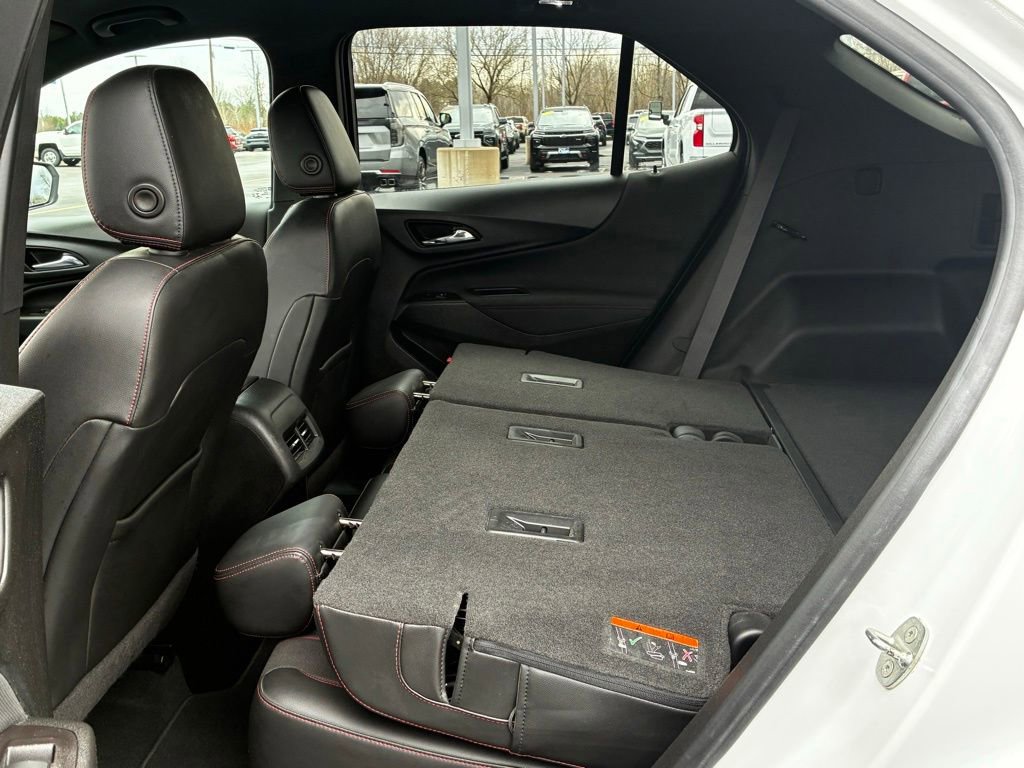 Used 2022 Chevrolet Equinox RS image 37