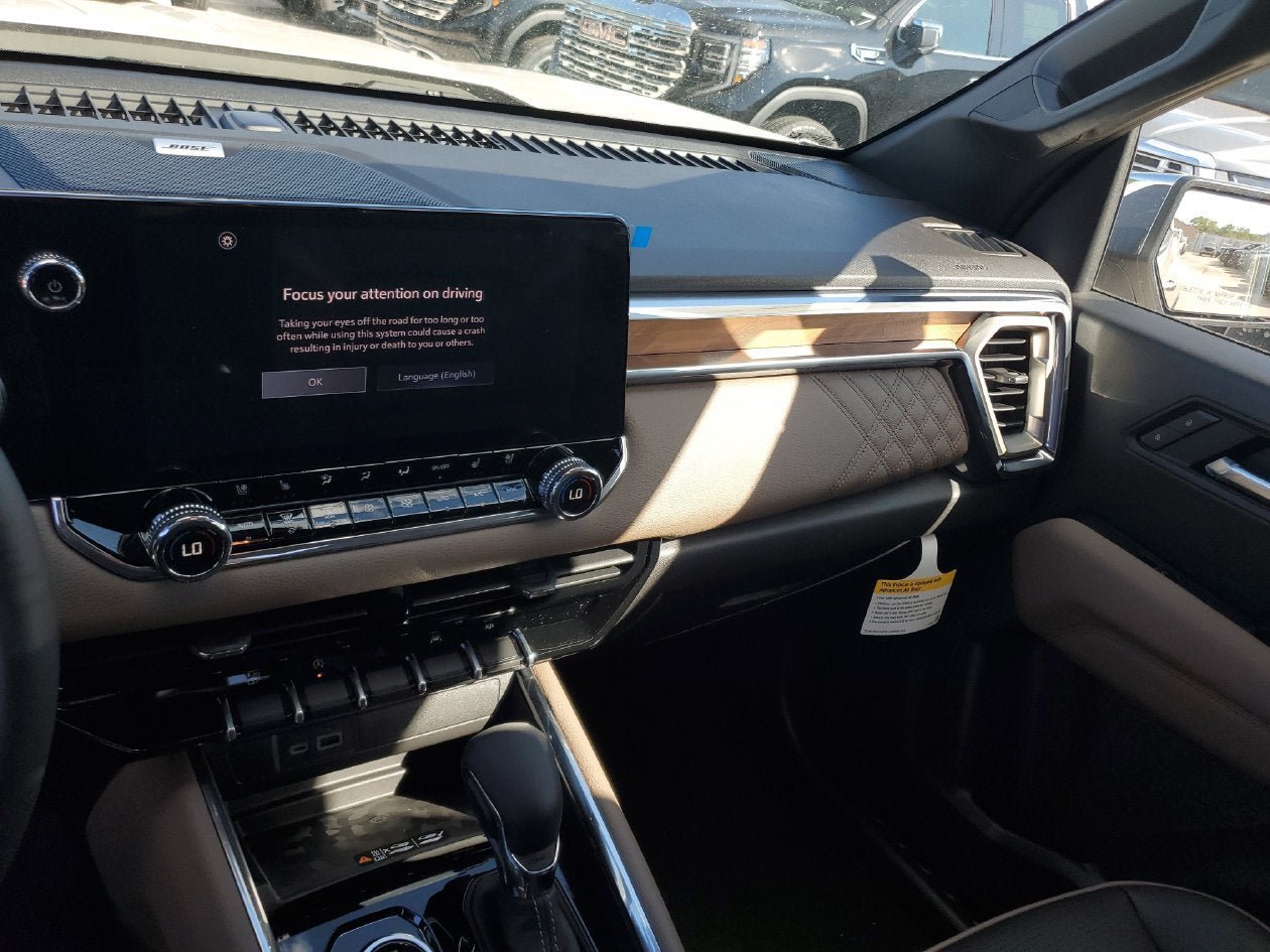 New 2026 GMC Canyon Denali AWD/4WD image 27