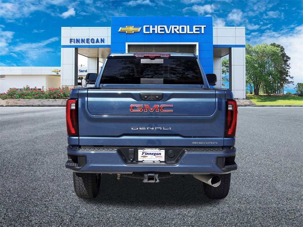 Used 2024 GMC Sierra 2500 Denali w/ Denali Reserve Package image 6