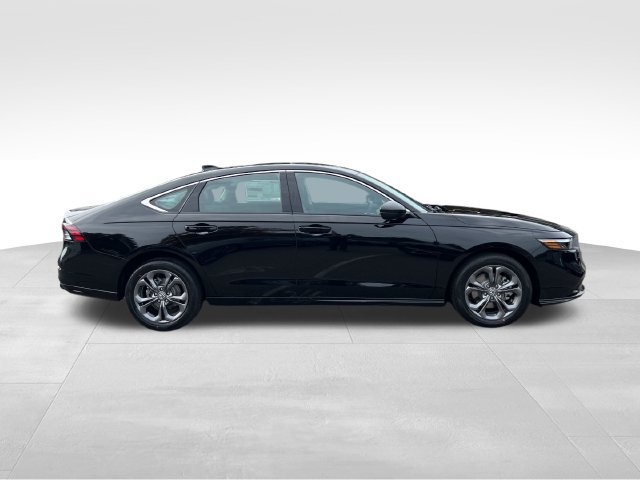 New 2026 Honda Accord EX-L image 9