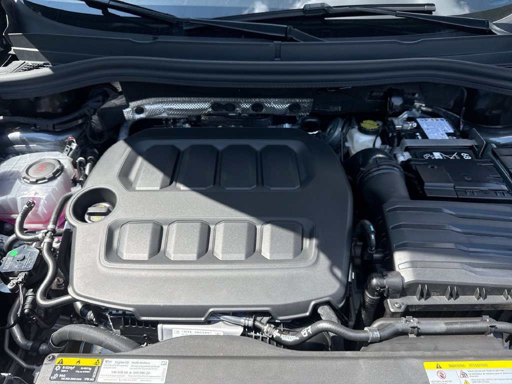 New 2026 Volkswagen Tiguan SE R-Line AWD/4WD image 18
